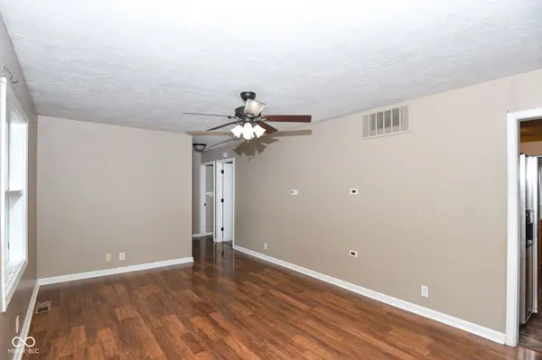 529 Maple LN, Brownsburg, IN 46112