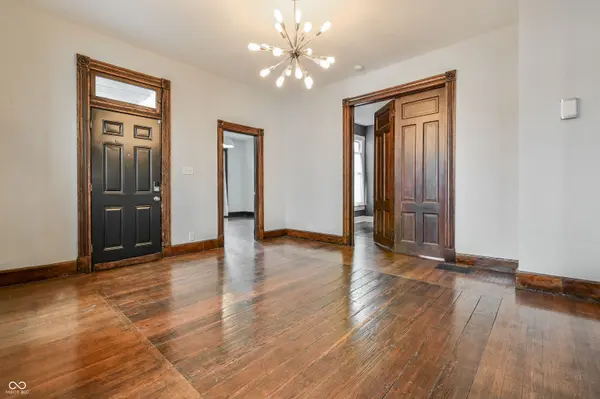 1705 Woodlawn AVE, Indianapolis, IN 46203