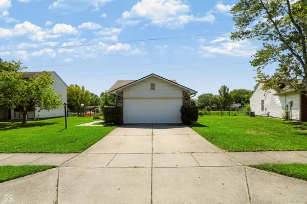 8445 Coralberry LN, Indianapolis, IN 46239