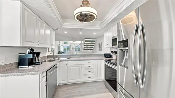 1206 SIESTA BAYSIDE DR #1206B, Sarasota, FL 34242