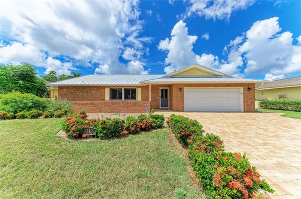 212 68TH ST NW, Bradenton, FL 34209
