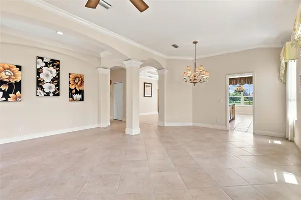 1328 THORNAPPLE DR, Osprey, FL 34229
