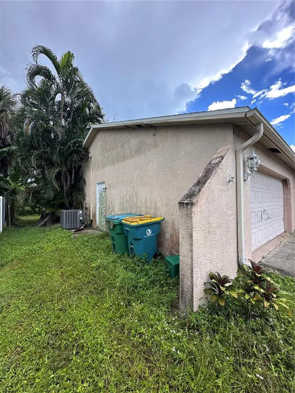 16842 TOLEDO BLADE BLVD, Port Charlotte, FL 33954