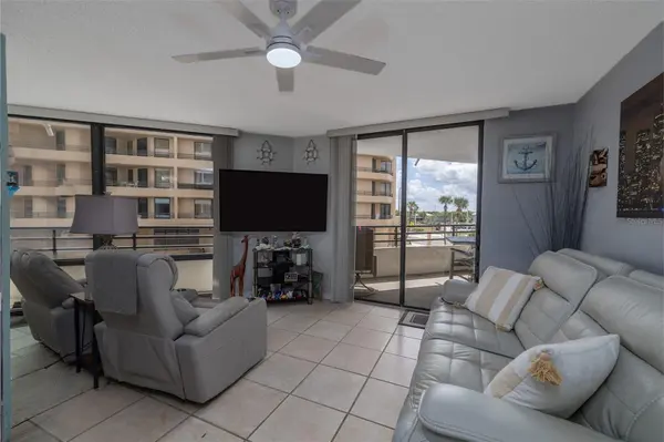 3013 S ATLANTIC AVE #2020, Daytona Beach Shores, FL 32118