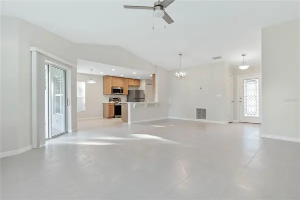111 BUD HOLLOW DR, Palm Coast, FL 32137