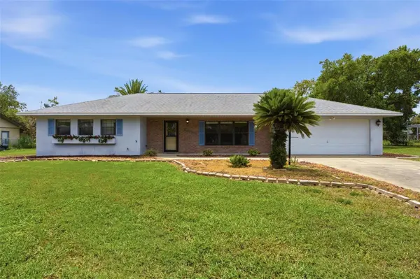 5250 FREDRICK RD, Fruitland Park, FL 34731