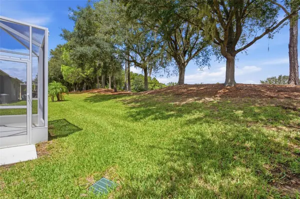 27001 WHITE PLAINS WAY, Leesburg, FL 34748