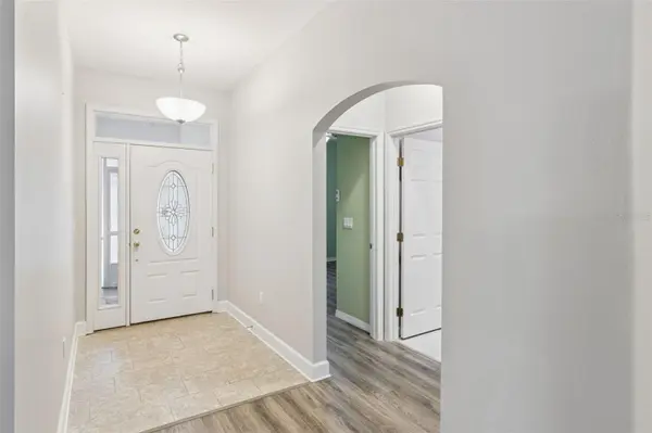 6276 SILVER LAKES DR E, Lakeland, FL 33810