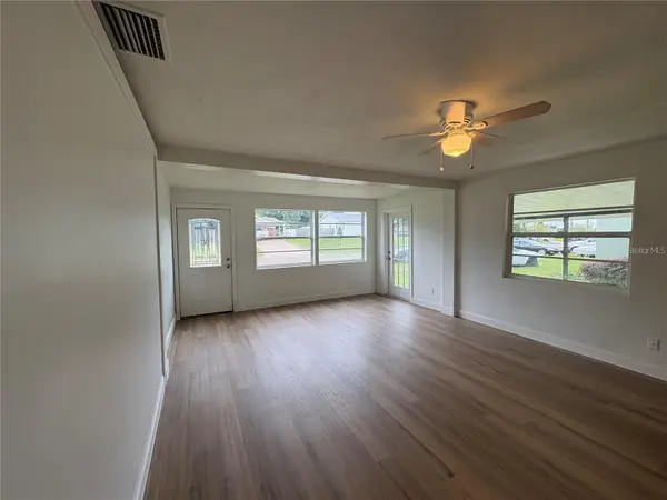 2412 DERBYSHIRE AVE, Lakeland, FL 33803