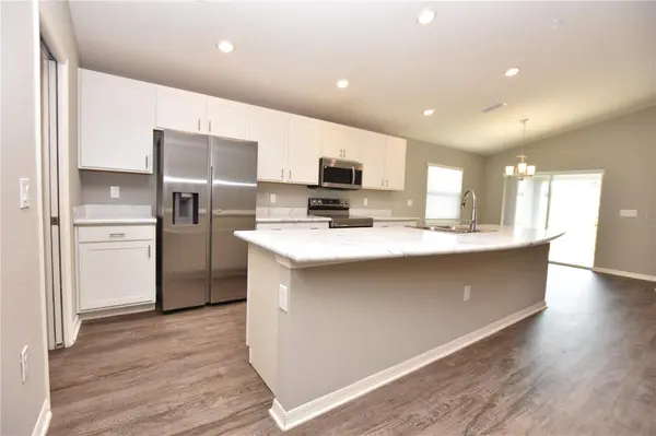 749 DAPHNE DR, Polk City, FL 33868