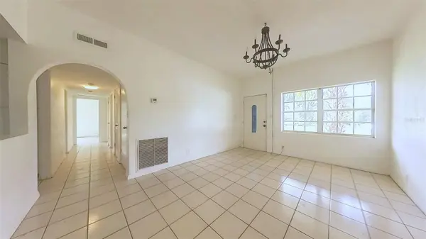 120 KAY LN, Altamonte Springs, FL 32701