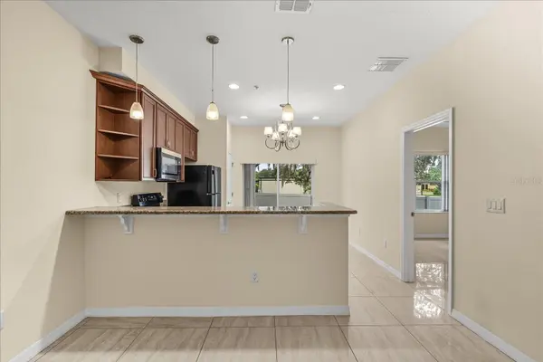 2043 ROYAL VISTA CT, Orlando, FL 32817