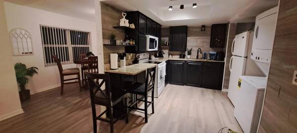 9801 TURF WAY #2, Orlando, FL 32837