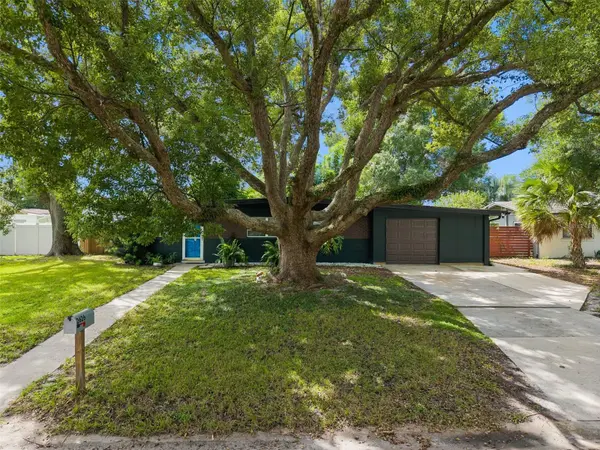 2626 AMBERGATE RD, Winter Park, FL 32792