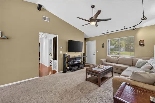 7767 COMPASS DR, Orlando, FL 32810