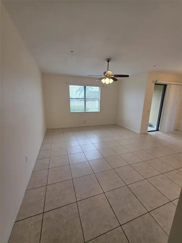 2372 SEVEN OAKS DR, St Cloud, FL 34772