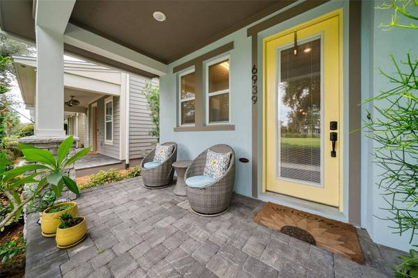 6939 HIGGS ALY, Orlando, FL 32827