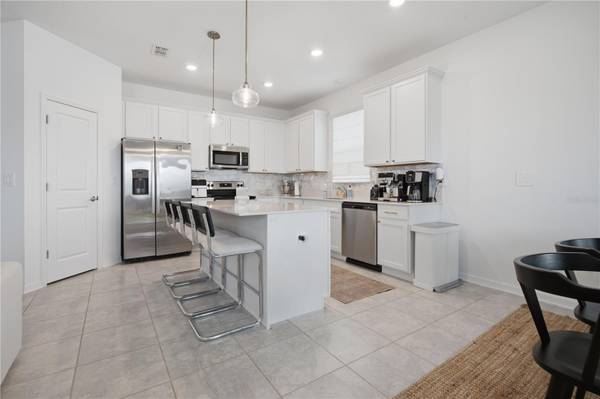 2138 MERRYBELLS DR, Kissimmee, FL 34746