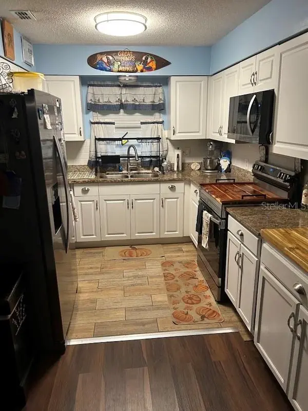 10 SPRING LAKE RUN, Ocala, FL 34472