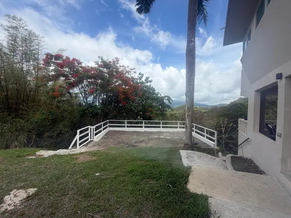 853 k.m. BARRAZAS, Carolina, PR 00979