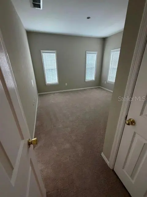 3561 CONROY RD #232, Orlando, FL 32839