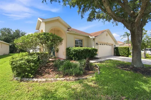 4017 LANGDRUM DR, Wesley Chapel, FL 33543