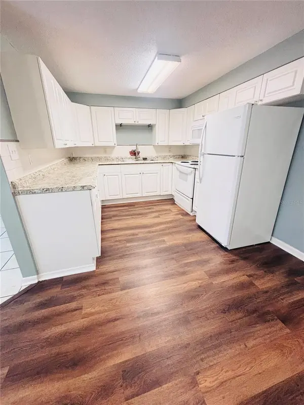 4824 8TH ST, Zephyrhills, FL 33542
