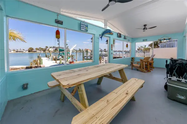 11215 3RD ST E, Treasure Island, FL 33706