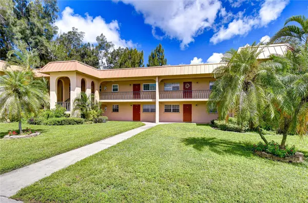4500 E BAY DR #139, Clearwater, FL 33764