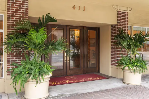 411 1ST AVE N #713, St Petersburg, FL 33701