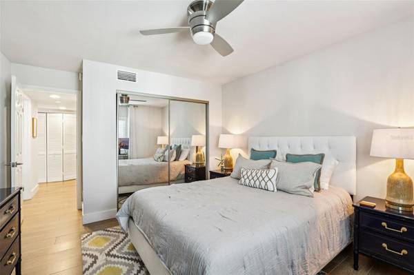 3200 GULF BLVD #205, St Pete Beach, FL, 33706 photo 36