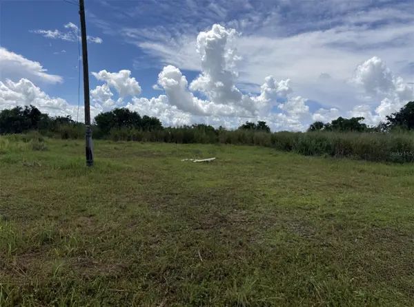 820 STEPHENS RD, Ruskin, FL 33570