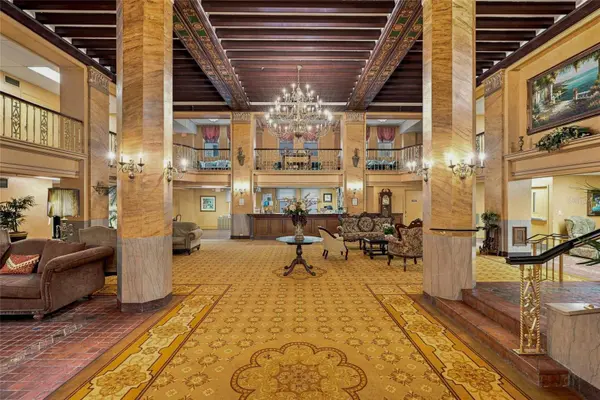 411 1ST AVE N #308, St Petersburg, FL 33701