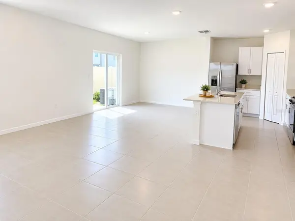 2234 RED CROSSBILL DR, Wimauma, FL 33598