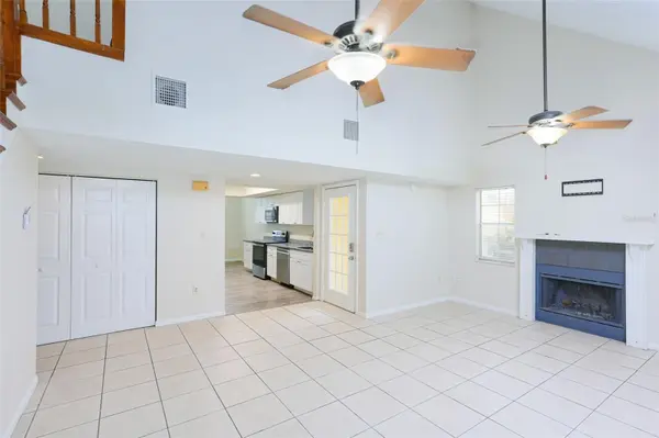 3614 PINE KNOT DR, Valrico, FL 33596