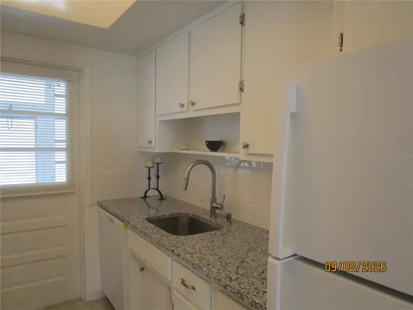 5945 21ST ST N #5, St Petersburg, FL 33714