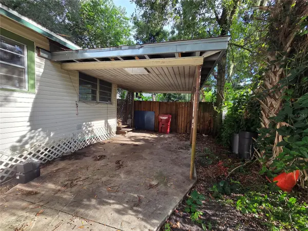 113 W STRICKLAND ST, Plant City, FL 33563