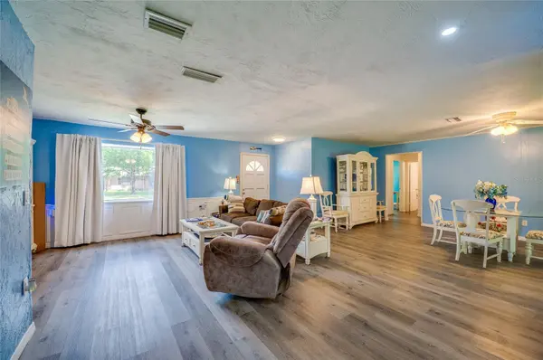 146 WESTWOOD DR, Daytona Beach, FL 32119