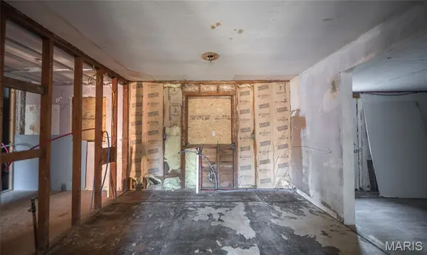 234 Holland DR, Richland, MO 65556