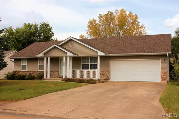 1007 Southway DR, Bowling Green, MO 63334