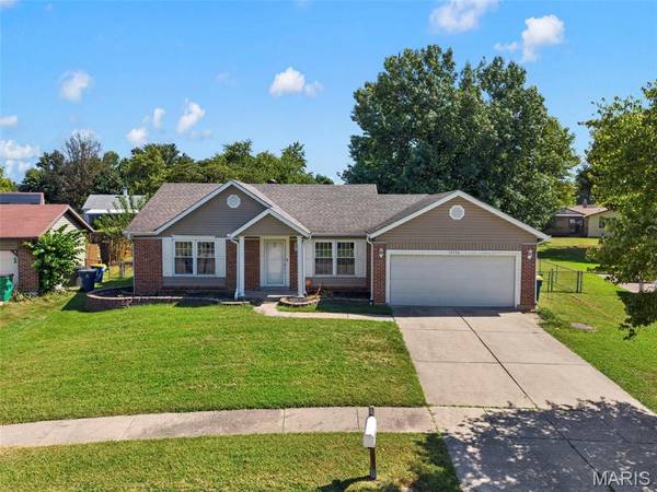 15556 97th AVE, Florissant, MO 63034