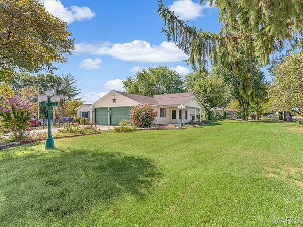 4796 Nameoki RD, Granite City, IL 62040
