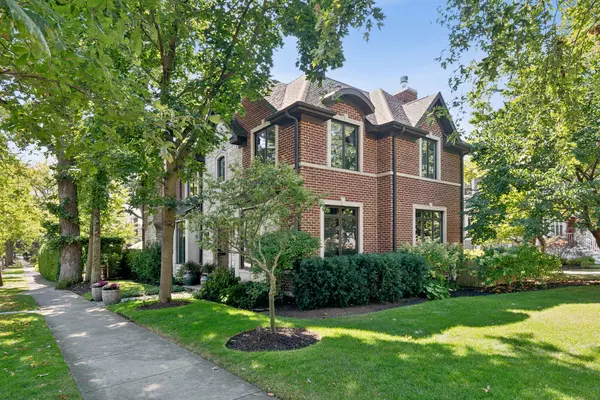 438 Birch ST, Winnetka, IL 60093