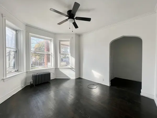 4143 N McVicker AVE #1, Chicago, IL 60634
