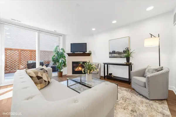 2415 N Janssen AVE #B, Chicago, IL 60614