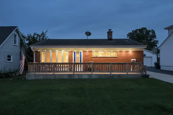 311 W Taylor RD, Lombard, IL 60148