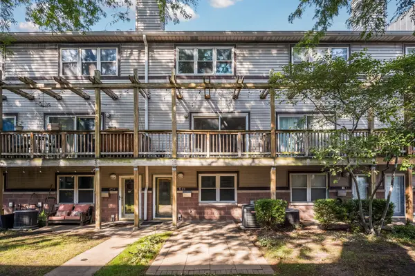 1540 N Greenview AVE #D, Chicago, IL 60642