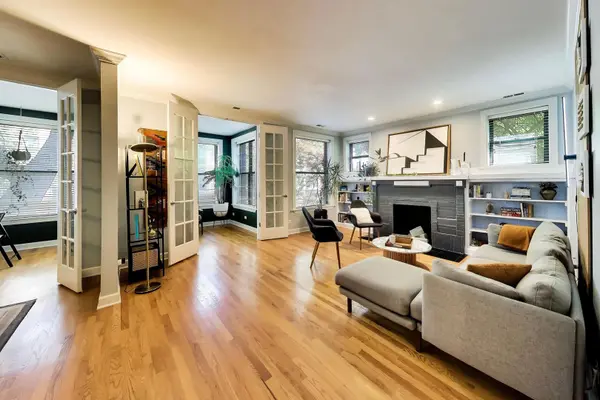 747 W Cornelia AVE #N1, Chicago, IL 60657