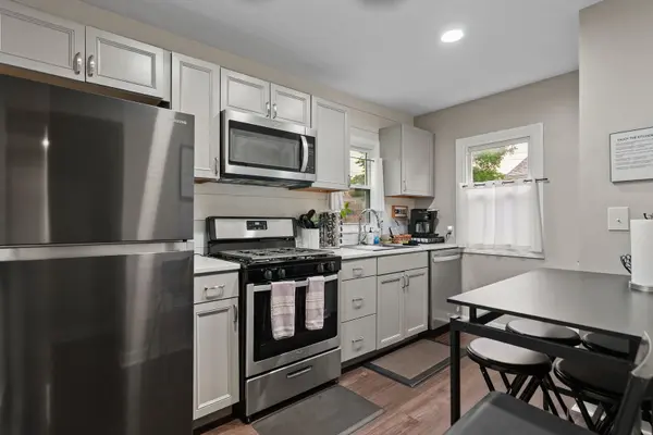 728 24th ST, Bettendorf, IA 52722