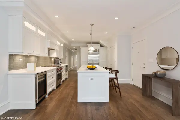3533 N WILTON AVE #2, Chicago, IL 60657